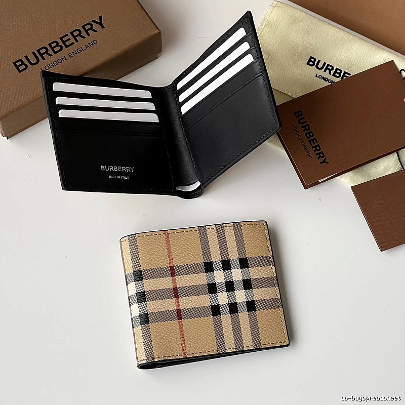 Burberry Wallet with Check Bifold Wallet for Casual Outfits