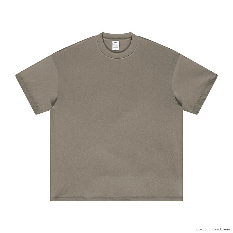 Streetwear Plain white T-shirt Minimal White Short with Logo Accent