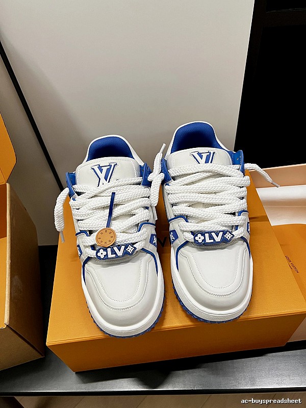 White Louis Vuitton White Blue Low-top Sneaker for Casual Outfits